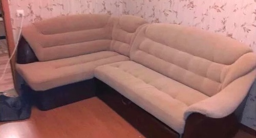 Перетяжка углового дивана. Котельники