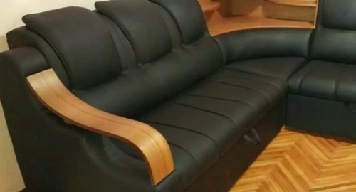 Перетяжка кожаного дивана. Котельники